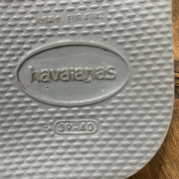 Men’s Havaianas Flip Flops size 8 great condition - Picture 4 of 5